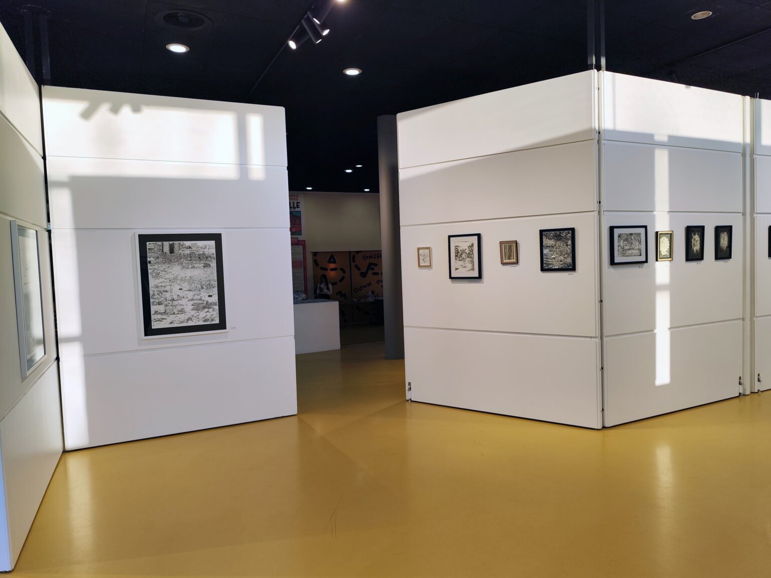 EXPOSITION LE TRAIT D'UNION